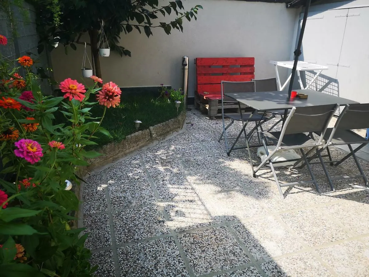 Casa Di Joy Villa Mestre 0*,  Italy